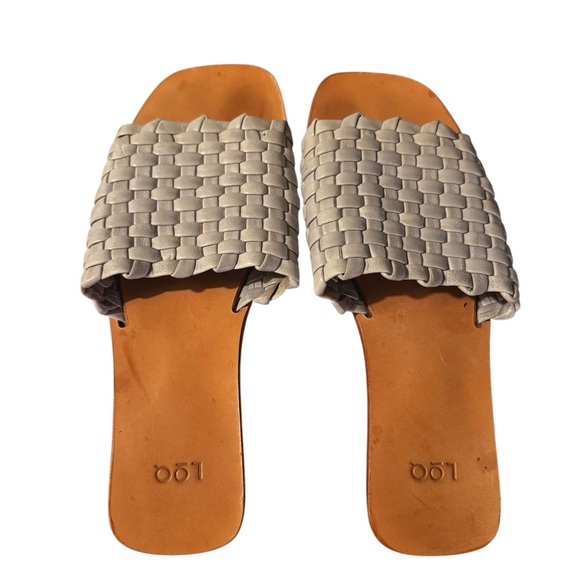 LOQ Woven Slide Sandals - Picture 7 of 13
